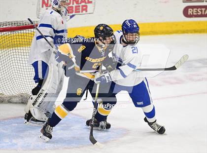 Thumbnail 1 in Simsbury vs. Darien (CIAC DI Semifinal) photogallery.