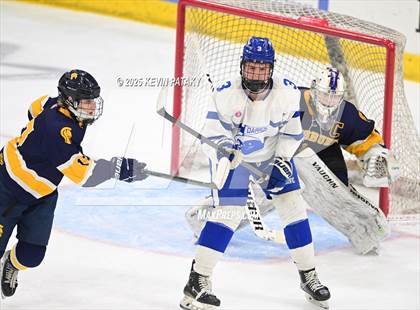 Thumbnail 1 in Simsbury vs. Darien (CIAC DI Semifinal) photogallery.
