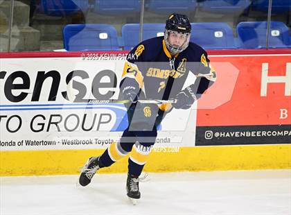 Thumbnail 3 in Simsbury vs. Darien (CIAC DI Semifinal) photogallery.