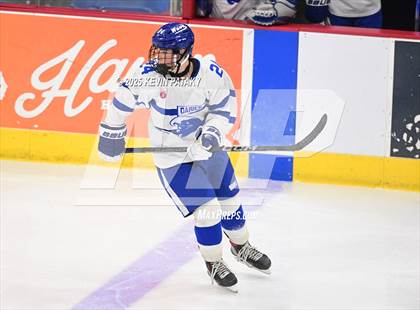Thumbnail 3 in Simsbury vs. Darien (CIAC DI Semifinal) photogallery.