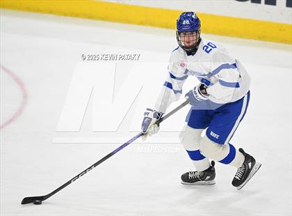 Thumbnail 1 in Simsbury vs. Darien (CIAC DI Semifinal) photogallery.