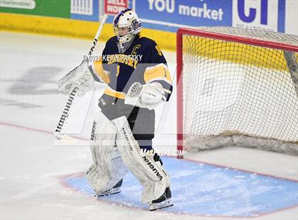 Thumbnail 3 in Simsbury vs. Darien (CIAC DI Semifinal) photogallery.
