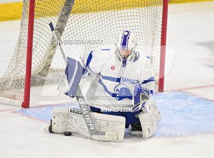 Thumbnail 2 in Simsbury vs. Darien (CIAC DI Semifinal) photogallery.