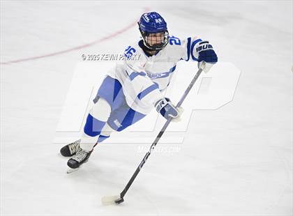 Thumbnail 1 in Simsbury vs. Darien (CIAC DI Semifinal) photogallery.