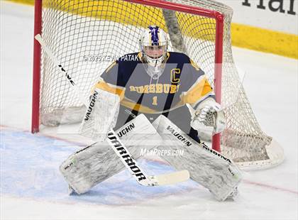 Thumbnail 3 in Simsbury vs. Darien (CIAC DI Semifinal) photogallery.