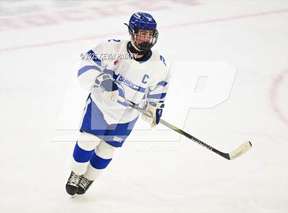 Thumbnail 3 in Simsbury vs. Darien (CIAC DI Semifinal) photogallery.