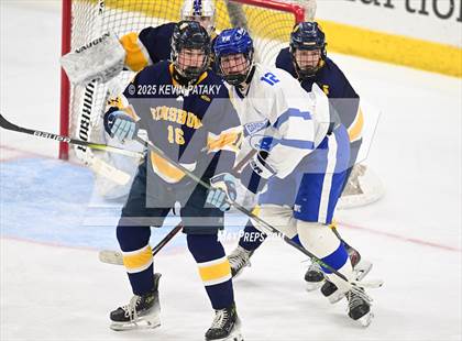 Thumbnail 3 in Simsbury vs. Darien (CIAC DI Semifinal) photogallery.