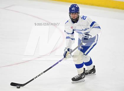 Thumbnail 2 in Simsbury vs. Darien (CIAC DI Semifinal) photogallery.