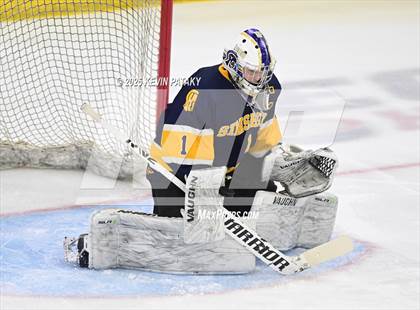 Thumbnail 3 in Simsbury vs. Darien (CIAC DI Semifinal) photogallery.