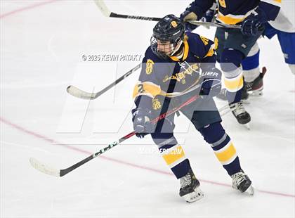 Thumbnail 3 in Simsbury vs. Darien (CIAC DI Semifinal) photogallery.