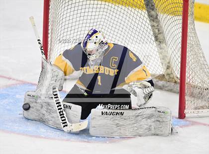 Thumbnail 1 in Simsbury vs. Darien (CIAC DI Semifinal) photogallery.