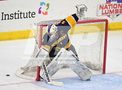 Thumbnail 1 in Simsbury vs. Darien (CIAC DI Semifinal) photogallery.