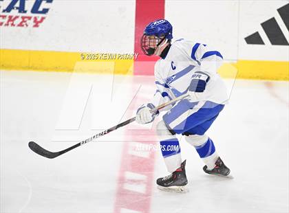 Thumbnail 3 in Simsbury vs. Darien (CIAC DI Semifinal) photogallery.