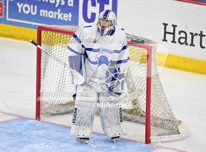 Thumbnail 3 in Simsbury vs. Darien (CIAC DI Semifinal) photogallery.