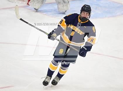 Thumbnail 3 in Simsbury vs. Darien (CIAC DI Semifinal) photogallery.