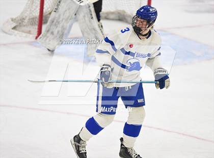 Thumbnail 1 in Simsbury vs. Darien (CIAC DI Semifinal) photogallery.