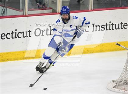 Thumbnail 3 in Simsbury vs. Darien (CIAC DI Semifinal) photogallery.