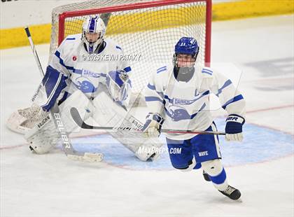 Thumbnail 2 in Simsbury vs. Darien (CIAC DI Semifinal) photogallery.