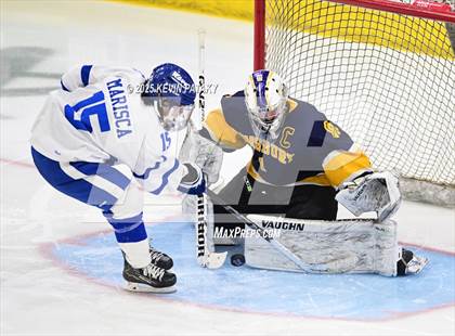 Thumbnail 1 in Simsbury vs. Darien (CIAC DI Semifinal) photogallery.