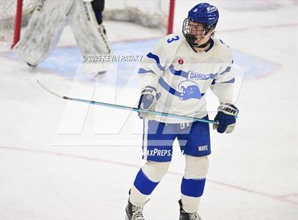 Thumbnail 3 in Simsbury vs. Darien (CIAC DI Semifinal) photogallery.