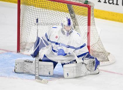 Thumbnail 1 in Simsbury vs. Darien (CIAC DI Semifinal) photogallery.