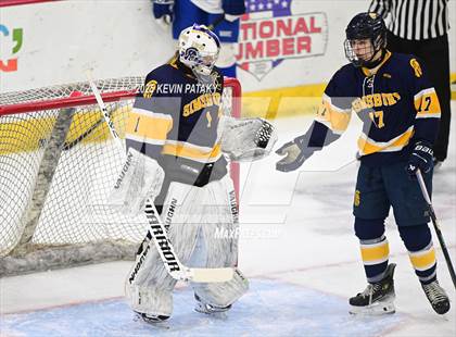 Thumbnail 1 in Simsbury vs. Darien (CIAC DI Semifinal) photogallery.