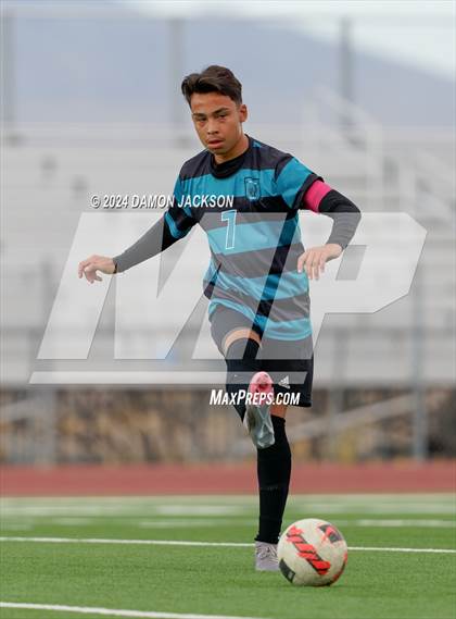 Thumbnail 2 in Somerset Sky Pointe vs Virgin Valley (JV Team Bulldog Invitational) photogallery.