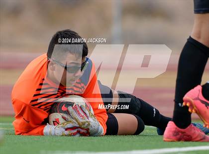 Thumbnail 2 in Somerset Sky Pointe vs Virgin Valley (JV Team Bulldog Invitational) photogallery.