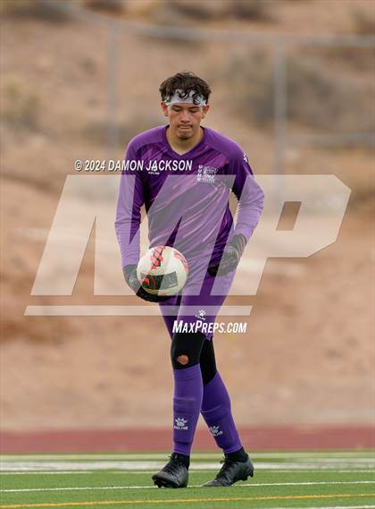 Thumbnail 3 in Somerset Sky Pointe vs Virgin Valley (JV Team Bulldog Invitational) photogallery.