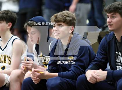 Thumbnail 2 in Laurel @ Shenango photogallery.