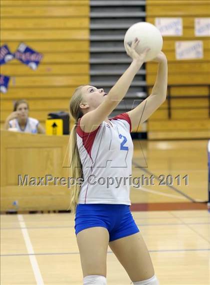Thumbnail 3 in Ponderosa @ Folsom photogallery.