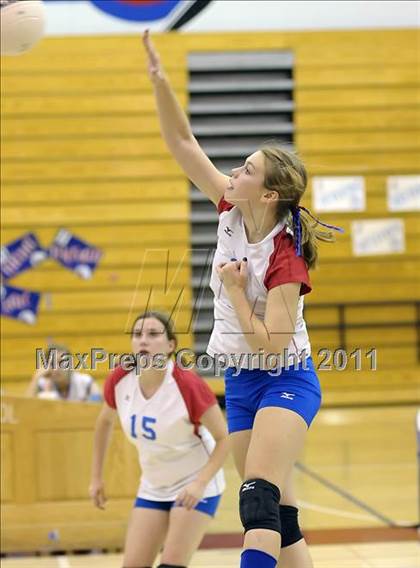 Thumbnail 2 in Ponderosa @ Folsom photogallery.