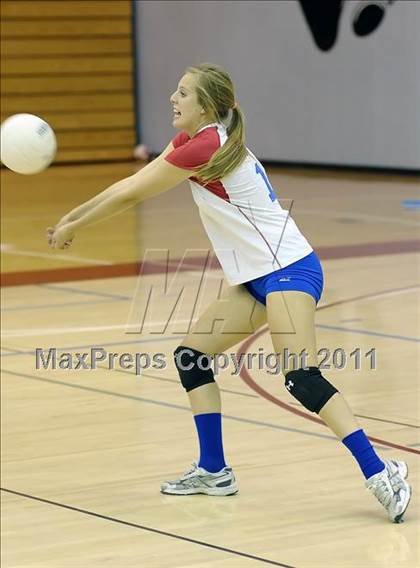 Thumbnail 1 in Ponderosa @ Folsom photogallery.