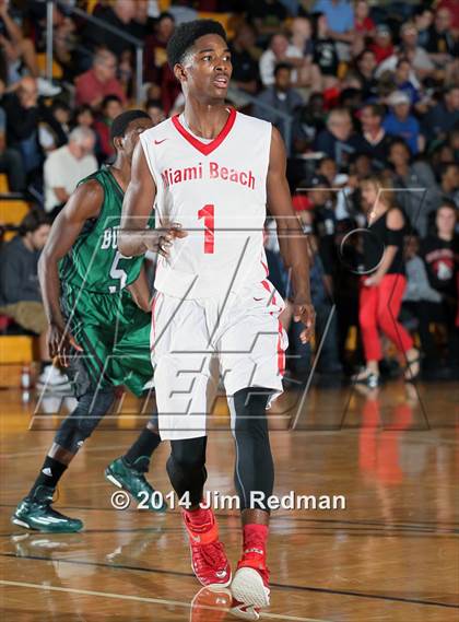 Thumbnail 1 in Suwannee vs. Miami Beach (City of Palms Classic) photogallery.