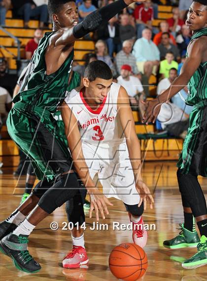 Thumbnail 2 in Suwannee vs. Miami Beach (City of Palms Classic) photogallery.