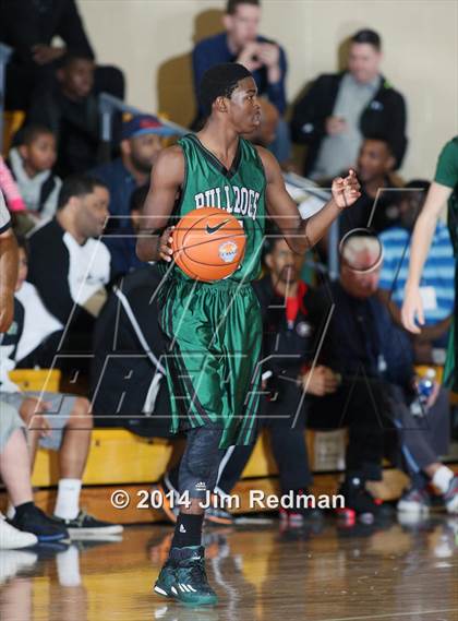 Thumbnail 1 in Suwannee vs. Miami Beach (City of Palms Classic) photogallery.