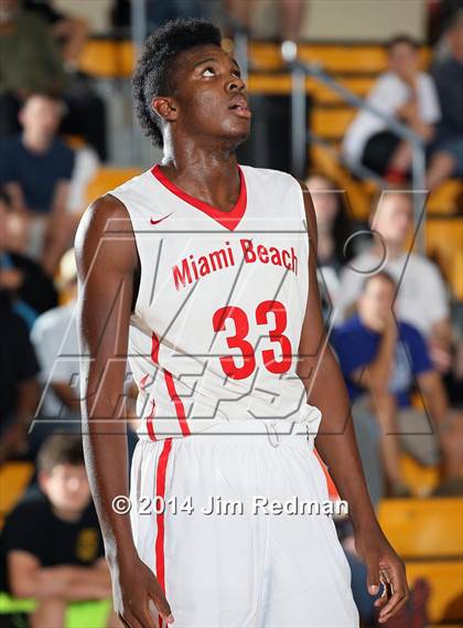 Thumbnail 1 in Suwannee vs. Miami Beach (City of Palms Classic) photogallery.