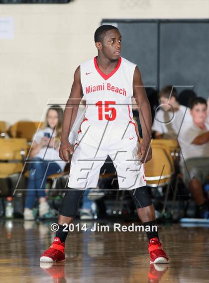 Thumbnail 1 in Suwannee vs. Miami Beach (City of Palms Classic) photogallery.