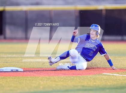 Thumbnail 1 in Early @ Brock photogallery.
