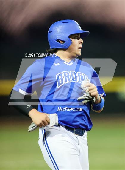Thumbnail 3 in Early @ Brock photogallery.