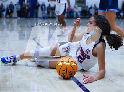 Thumbnail 2 in Camarillo @ Viewpoint (CIF Division I Final) photogallery.