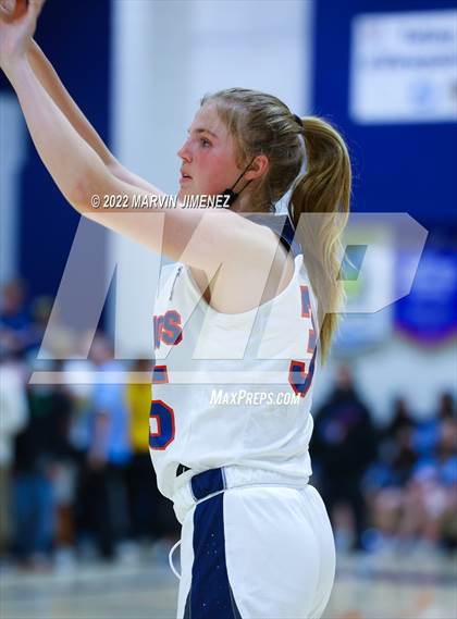 Thumbnail 1 in Camarillo @ Viewpoint (CIF Division I Final) photogallery.
