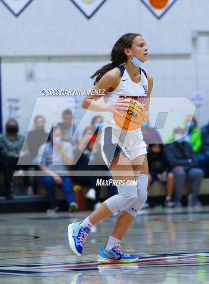 Thumbnail 2 in Camarillo @ Viewpoint (CIF Division I Final) photogallery.