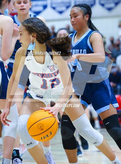 Thumbnail 1 in Camarillo @ Viewpoint (CIF Division I Final) photogallery.