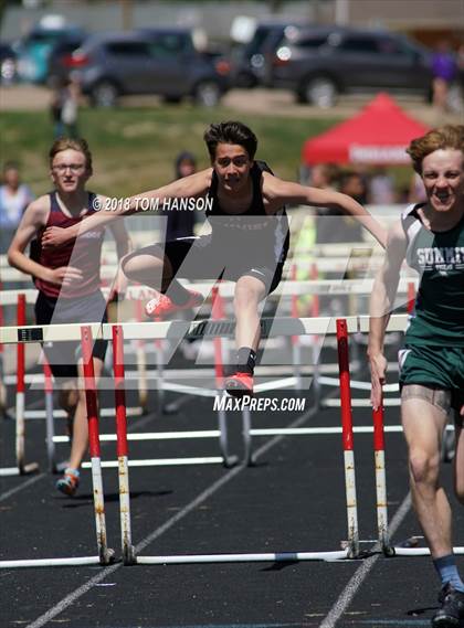 Thumbnail 2 in Les Schwab R2J Invitational photogallery.