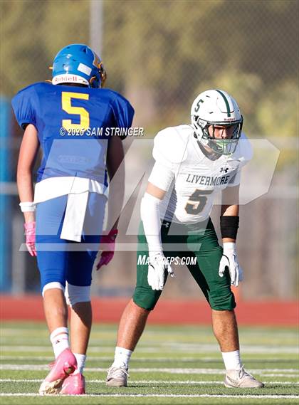 Thumbnail 1 in JV: Livermore @ Foothill photogallery.