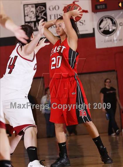 Thumbnail 2 in Denver East vs. Chatfield (2009 Fairview Festival) photogallery.