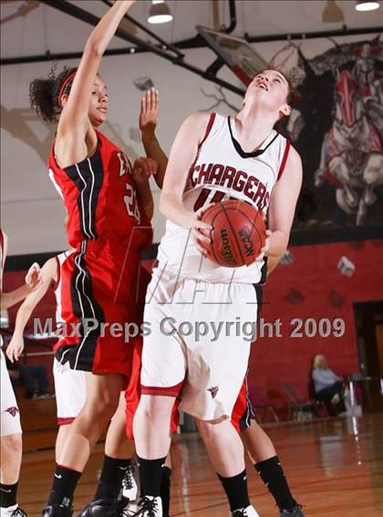 Thumbnail 3 in Denver East vs. Chatfield (2009 Fairview Festival) photogallery.