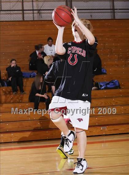Thumbnail 1 in Denver East vs. Chatfield (2009 Fairview Festival) photogallery.
