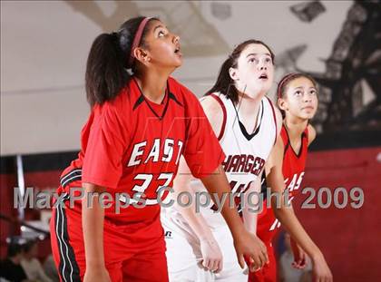 Thumbnail 3 in Denver East vs. Chatfield (2009 Fairview Festival) photogallery.